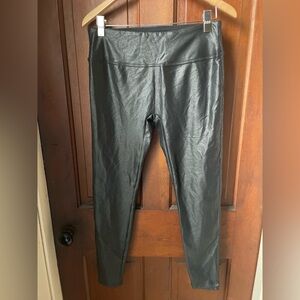 Santiny women’s large black leggings